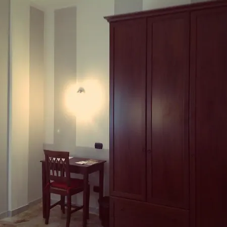 La Lupa Oda ve Kahvaltı Lecce
