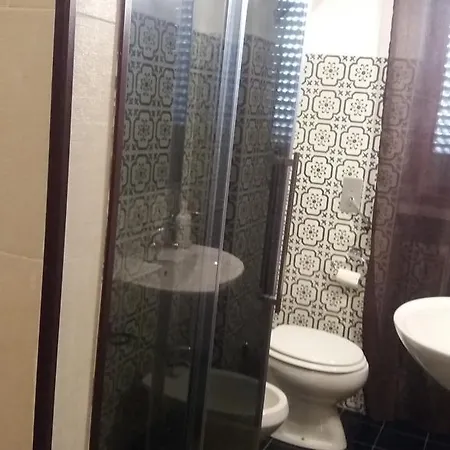 La Lupa 2* לצ'ה
